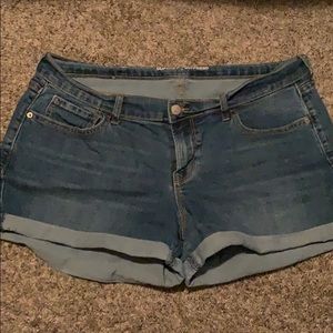 Old Navy Boyfriend Shorts